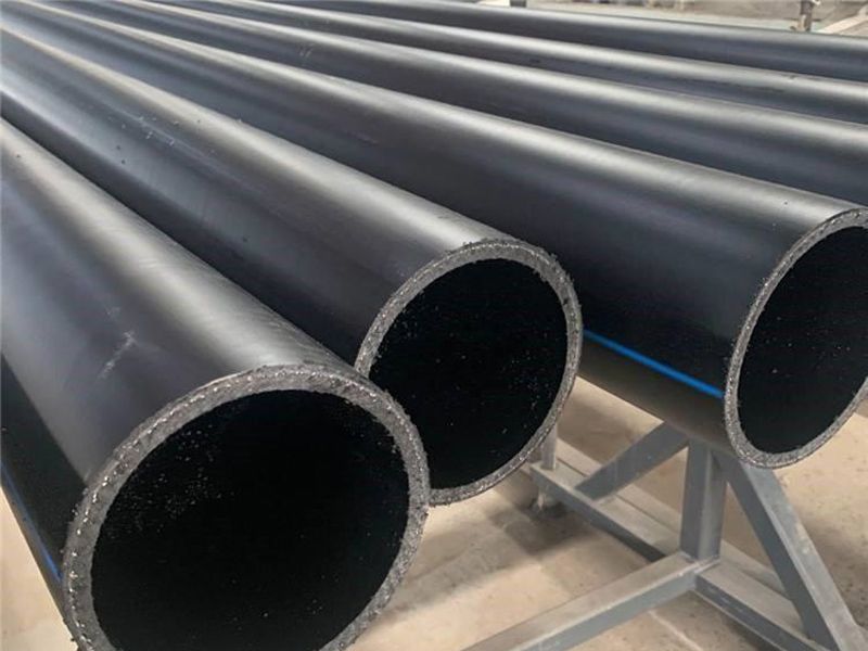 孔網(wǎng)鋼帶聚乙烯防靜電、阻燃、耐熱三合一管材